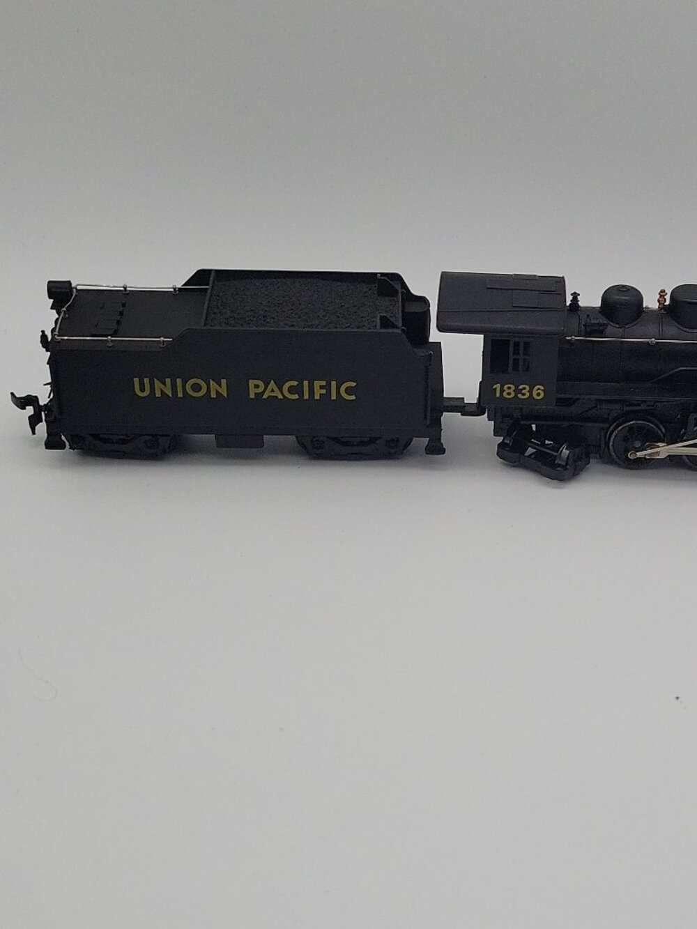 Mehano Pennsylvania Lines HO 0-6-0 Steam Locomotive 8279 Black/Red w/ Tender